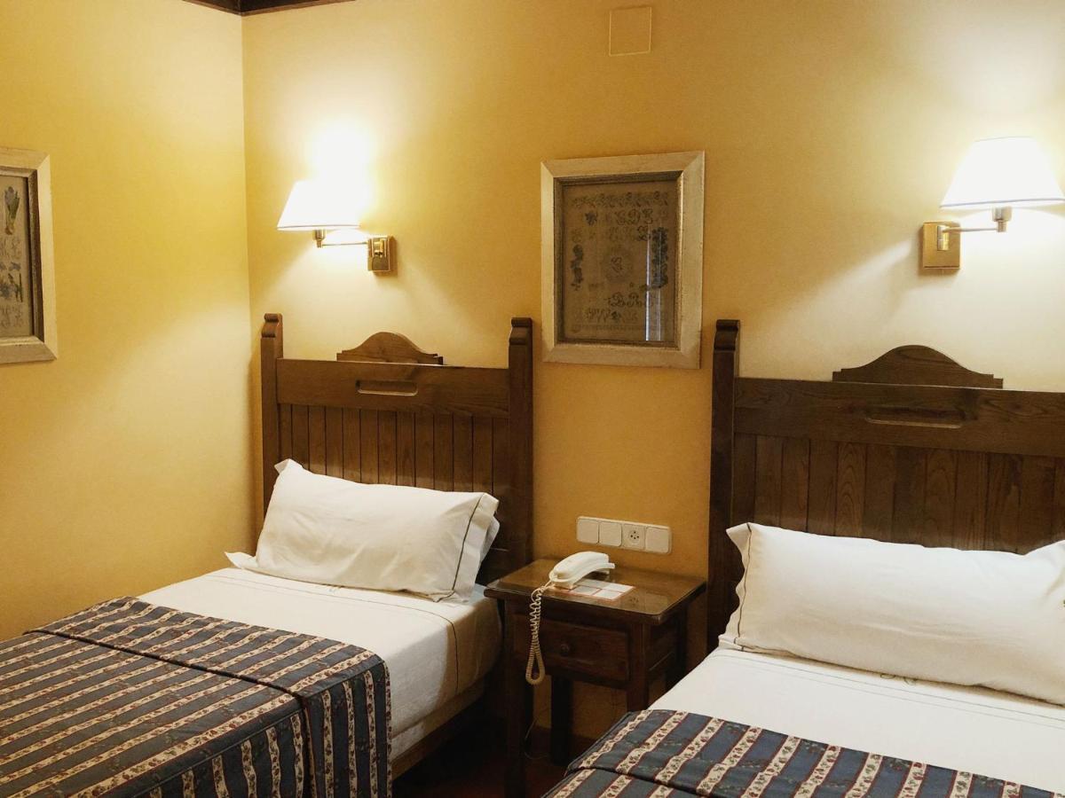 Hotel Rebeco Fuente De Luaran gambar