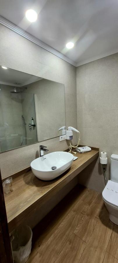 Hotel Rebeco Fuente De Luaran gambar